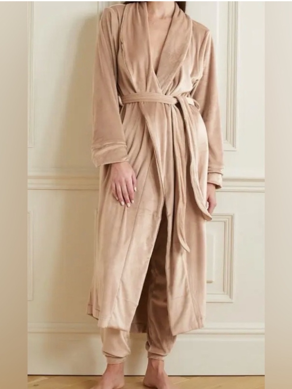 Skims Velour Robe